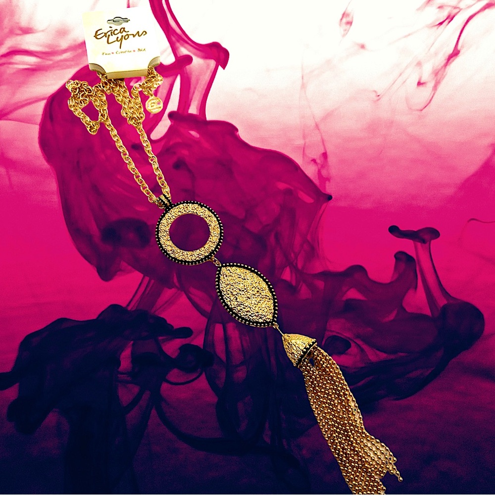 🆕Erica Lyons Women’s Long Gold Tasseled Necklace❤️❤️MSRP: $34.00